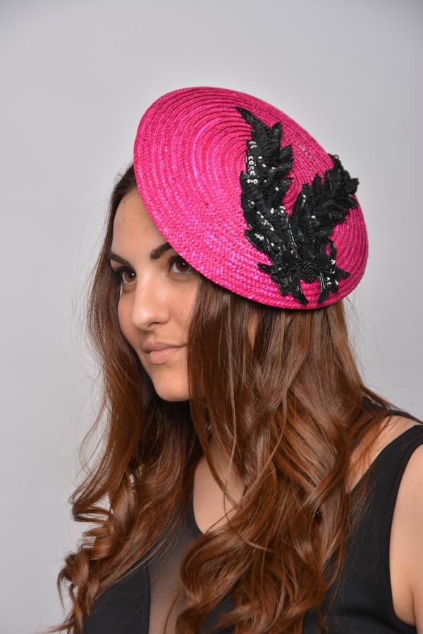 Straw Disc in Fuchsia decorated with Black Sequins. Mia