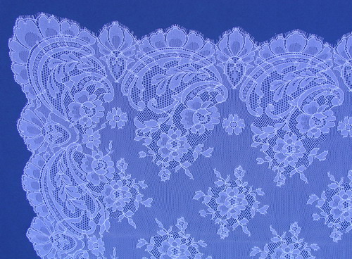 spanish veils (shawls) ref.1222N. Measurments: 120x250 cm