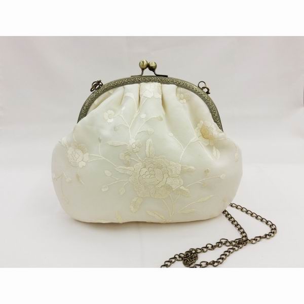 Cream Natural Silk Handbag with Hand Embroidery