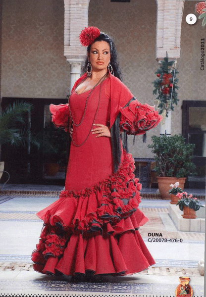 Robes flamenco pour dames. Duna