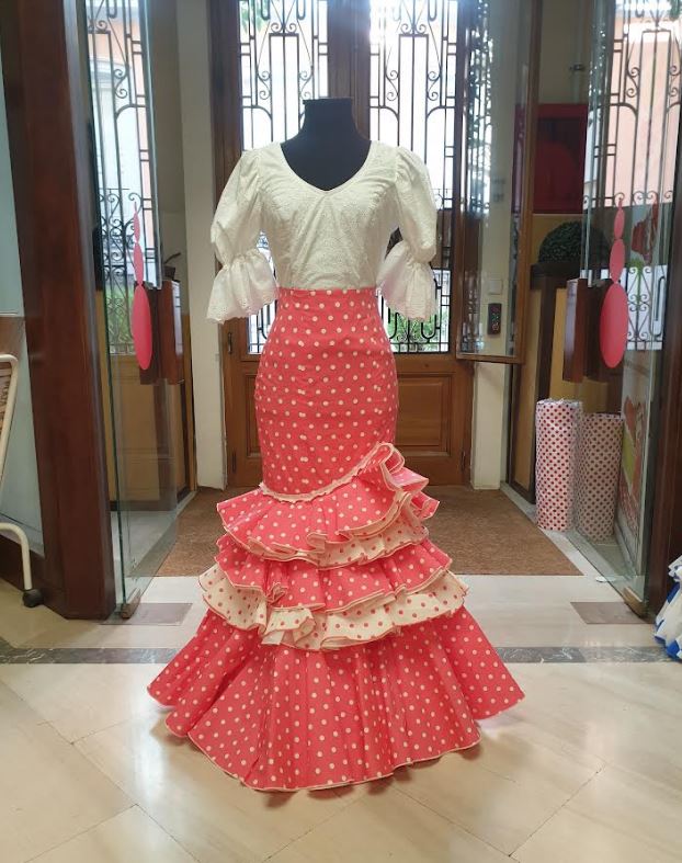 Red Skirt with White Polka Dots for The Rocio. T 42