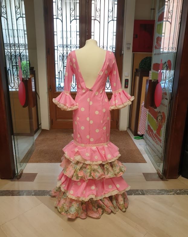 34. Flamenco Dress Outlet. Mod. Cale Rosa Lunar. Size 34