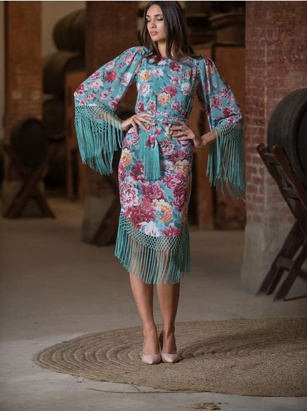 Vestido de Flamenca Outlet. Mod. Serrana. Talla 36, Trajes de flamenca  2022-2023. Moda Flamenca