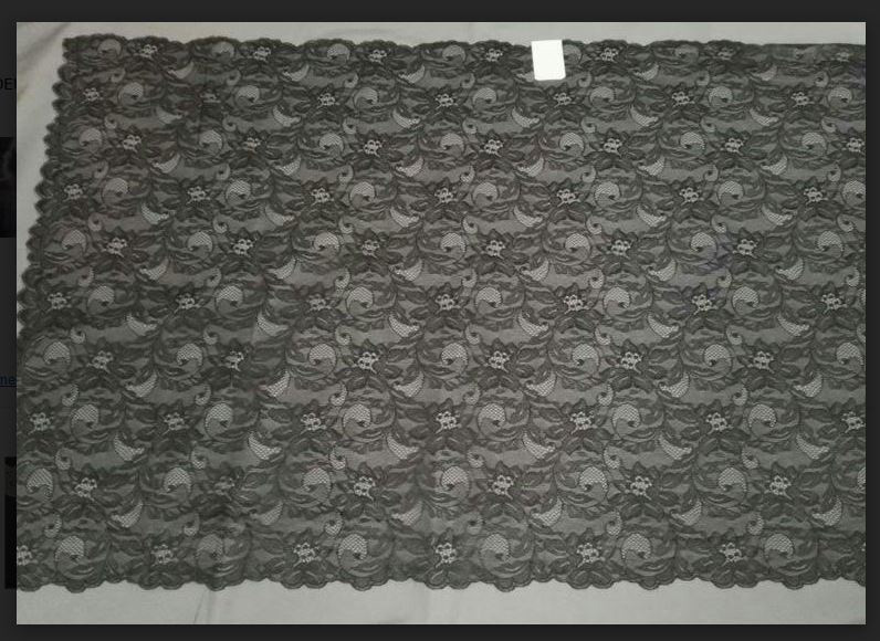 Mantilla española Crema. Ref. O31F45CRM. Medidas: 120x240 cm