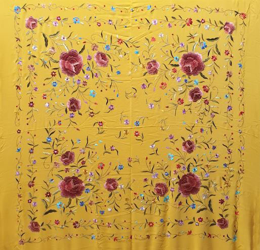 Handmade Manila Embroidered Shawl. Natural Silk. Ref. 1010620OROCOL