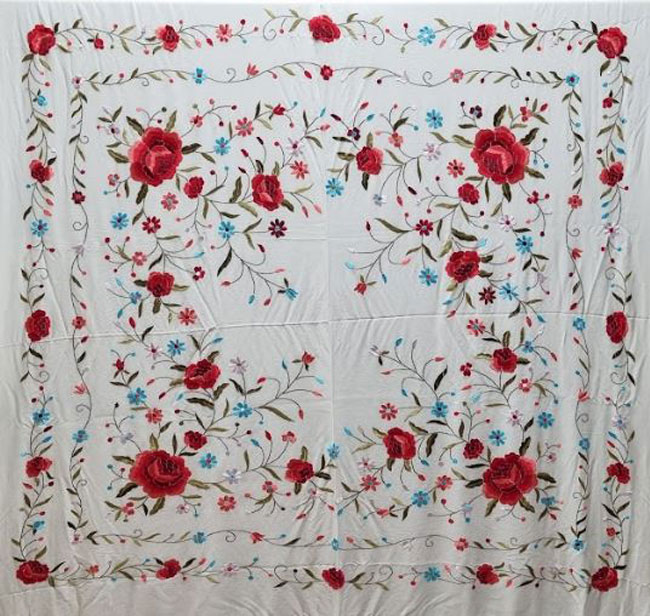 Handmade Manila Embroidered Shawl. Natural Silk. Ref. 1010615MRFLCO