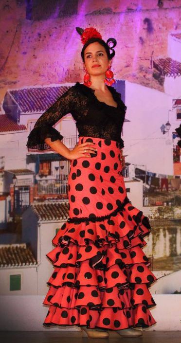 FALDA FLAMENCA DE LUNARES ROJA - AZALEA - Faldas flamencas y rocieras<