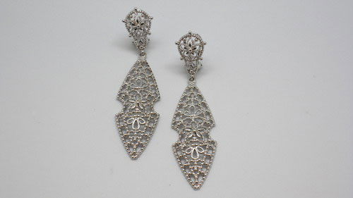 Flamenco earrings in high imitation jewellery. Ref. 40072