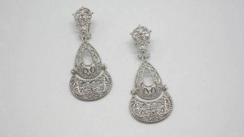 Flamenco earrings in high imitation jewellery. Ref. 40075