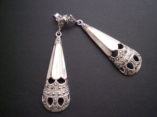 Earrings with tear shape, silver, nacre and marcasita