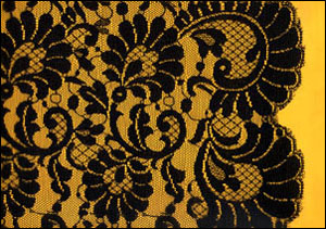 spanish veils (shawls) ref.903. Measurments: 120x250 cm