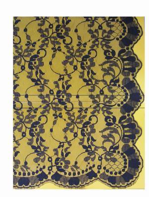 Spanish veils (shawls) ref.212. Measurments: 120x250 cm