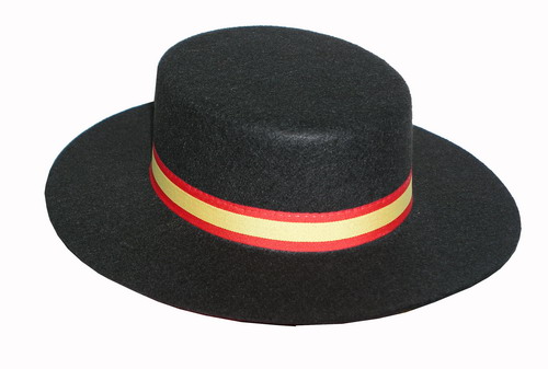 Cordobes hat with the Spanish flag