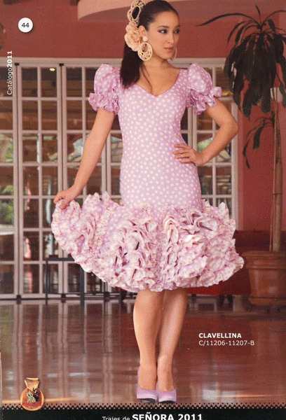 Flamenco dress. Clavelina