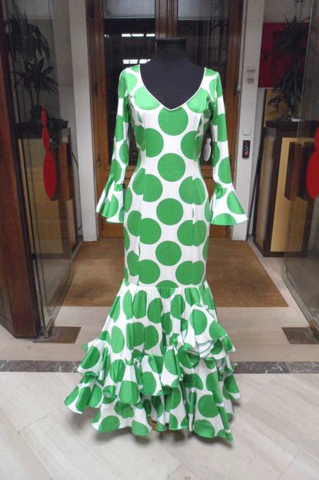 Outlet. Flamenca Dress Endrina Verde T.42