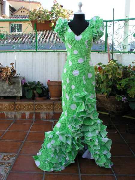 Robe Flamenco Verde Lunar Blanco 36. Outlet11