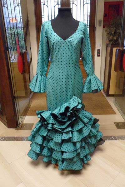 Outlet. Flamenca dress Maceta Verde T.42