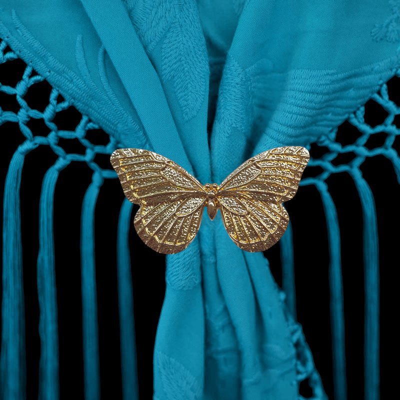 Broche Dorado en Forma de Mariposa – Accesorio para Mantoncillos y Moda Flamenca