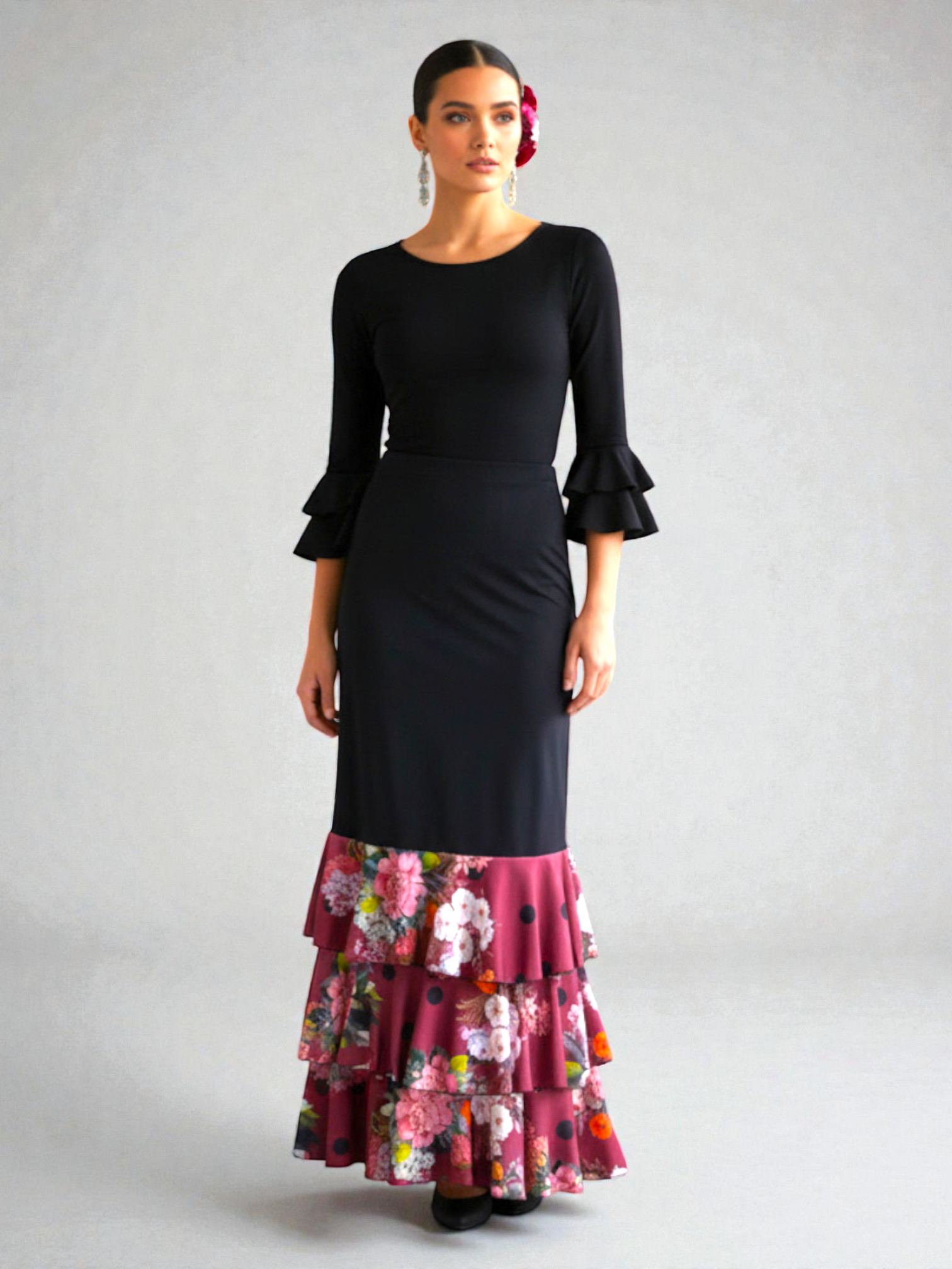 Falda de Baile Flamenco Vórtice Negra con Volantes Estampados