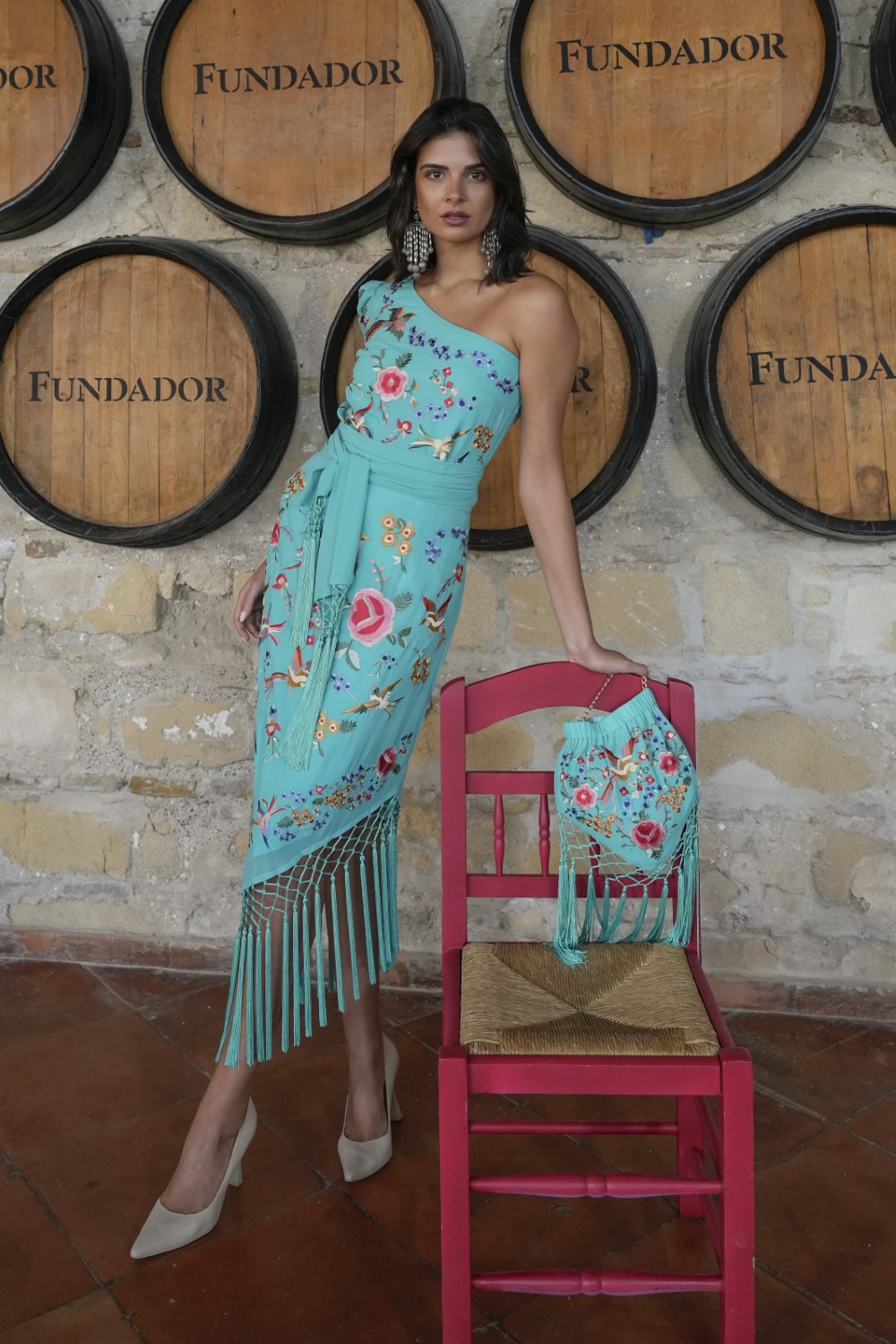 Jupe aquamarine brodée Dalia