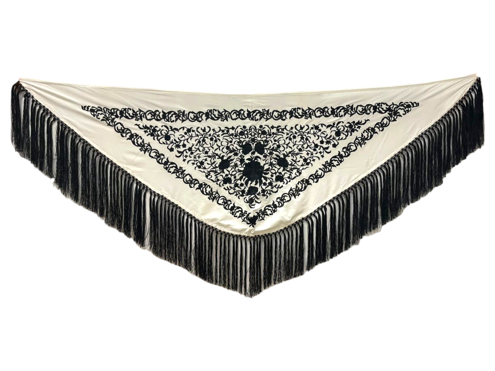 Mantoncillo de flamenca bordado con flecos a juego