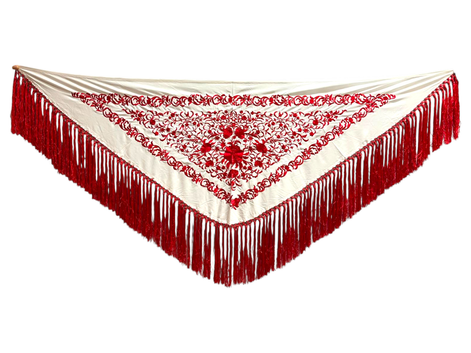 Mantoncillo de flamenca bordado con flecos a juego