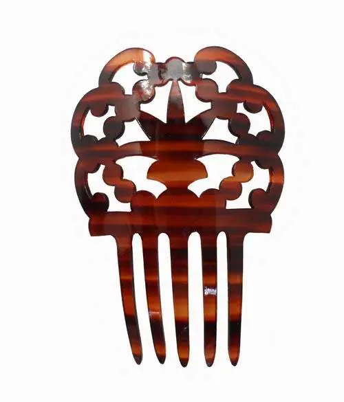 Small Mother of Pearl/Shell Comb- ref. S966LS