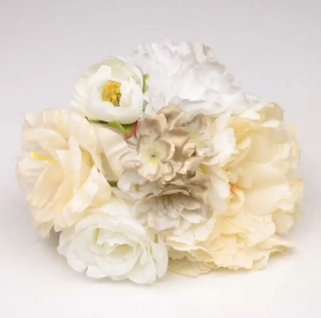 Bouquet Flamenco Dans les Tons Clairs