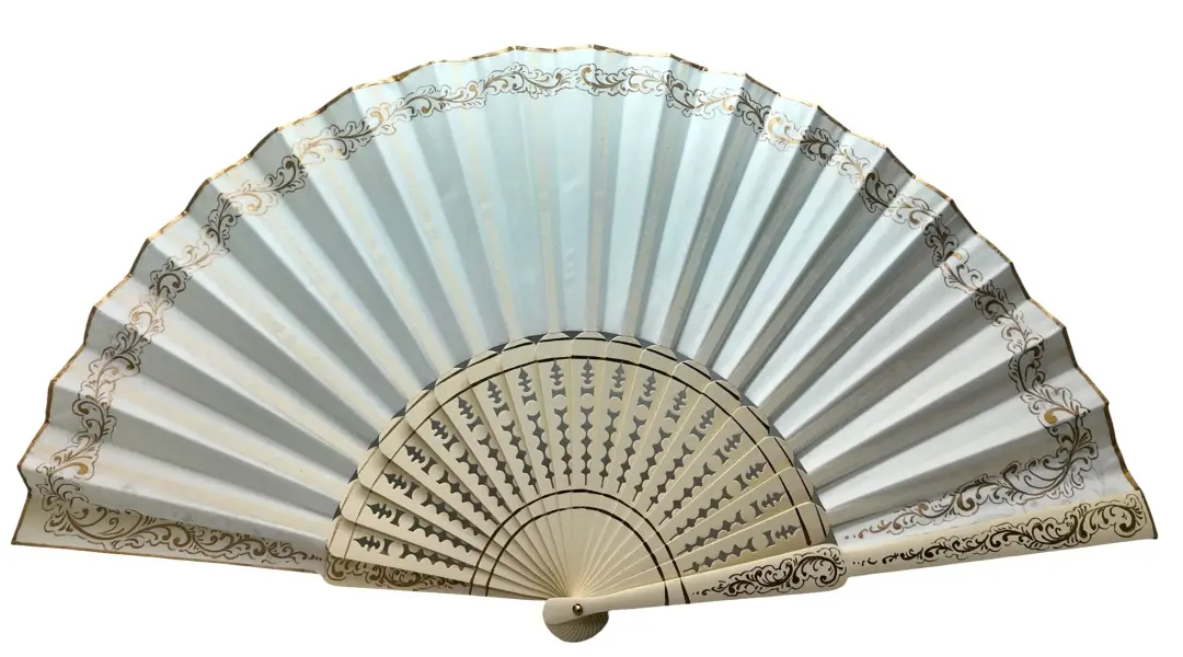 金色のディテールが装飾されたフラメンコのペリコン扇 – 60 × 31 cm