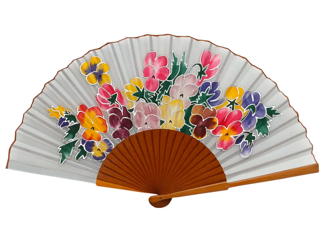 Eventail en Bois de Poirier Poli avec Soie Peinte à la Main. MA40