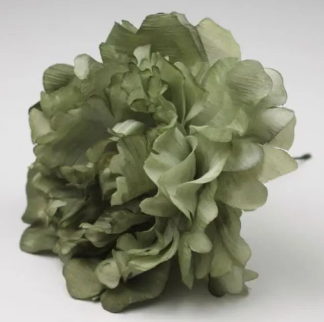 Pivoine Feria. Fleurs de Flamenco. Vert Mousse 79. 11cm