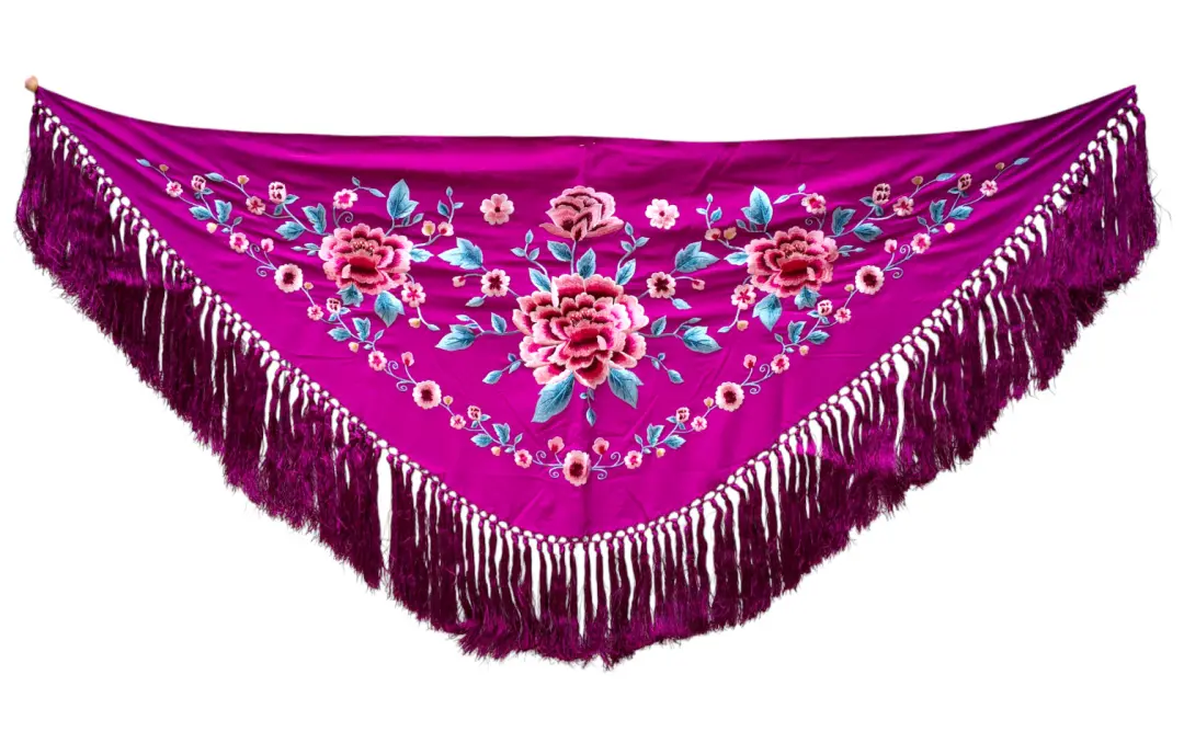 花の刺繍が施された小さなフラメンコショール