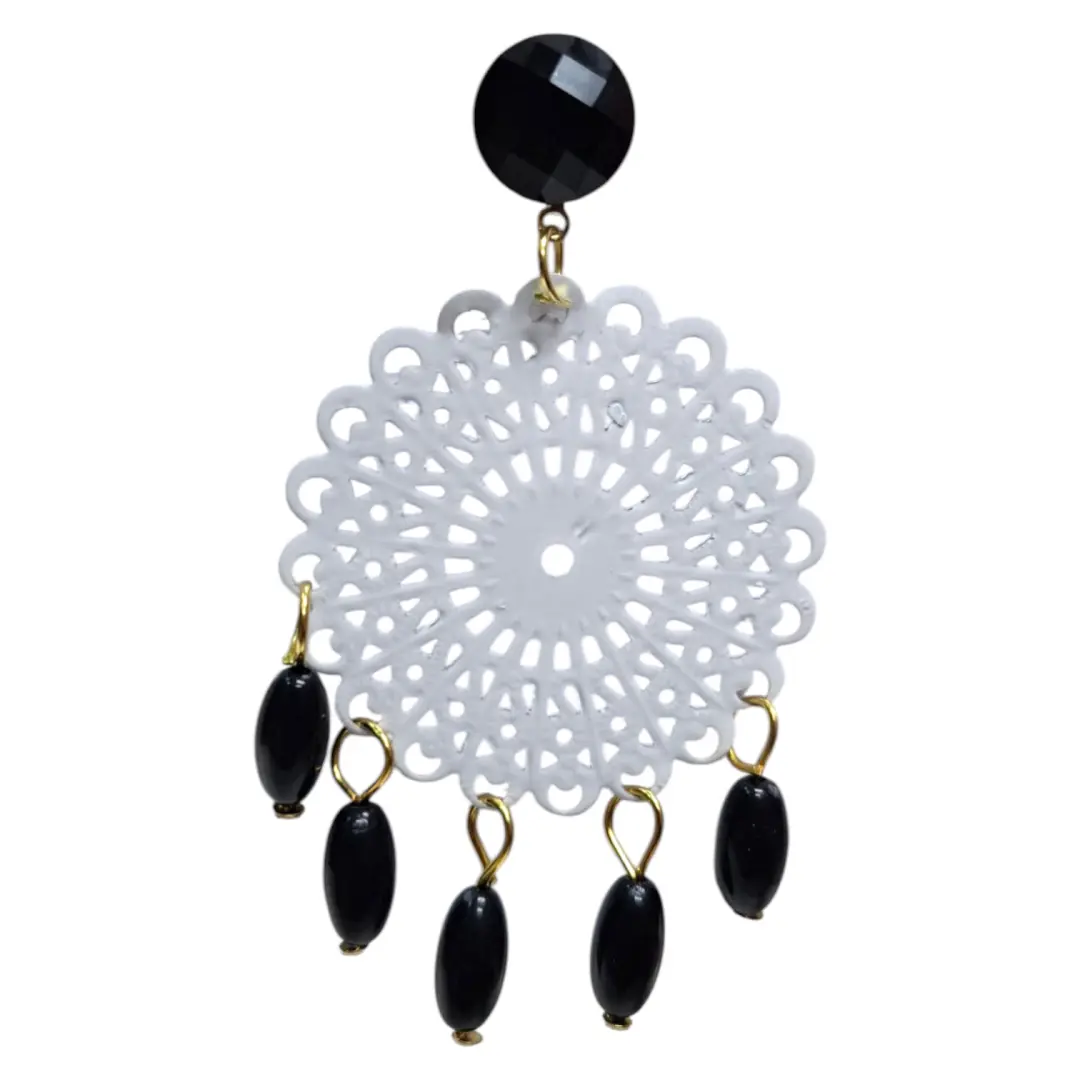 Pendientes Flamenca Elegantes con Filigrana Redonda y 5 Bolas Colgantes