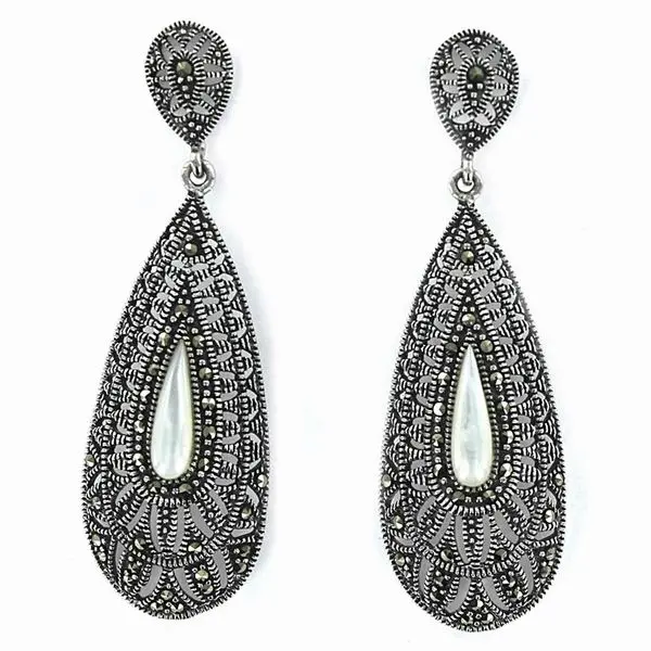 Boucles D'oreilles en Argent et Marcassites avec une Pièce en Nacre
