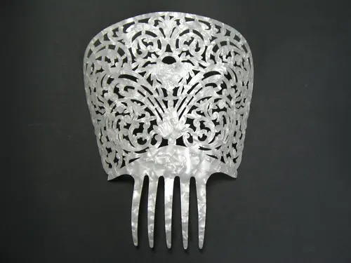 Peinetas de Nacar - Ref.335